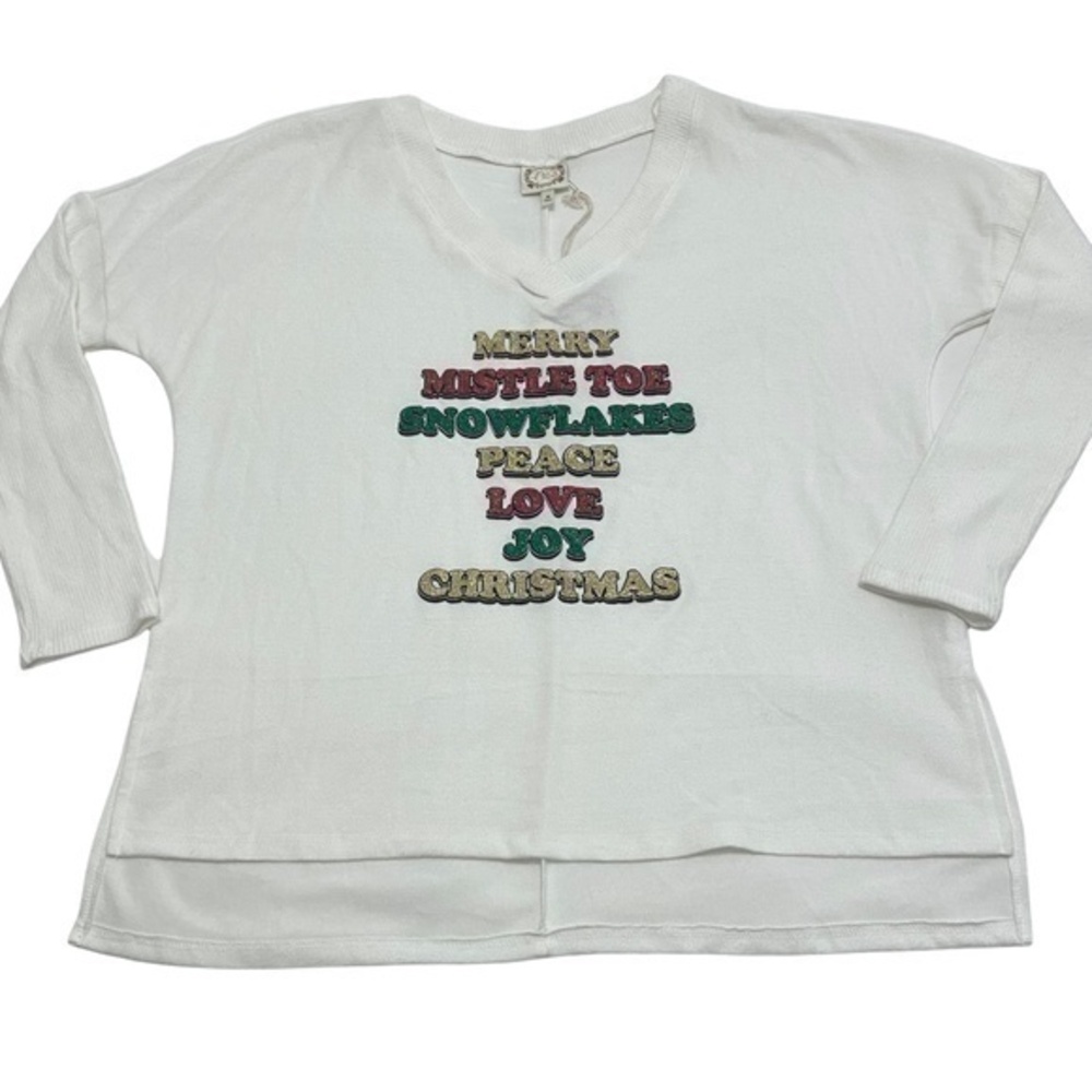 Tru Self Graphic Christmas Sweater Women Size Medium NWT